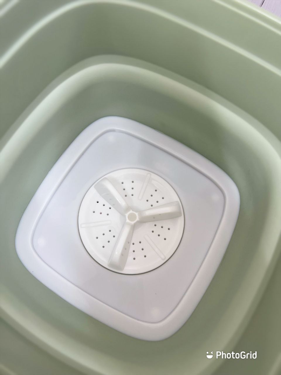 Mini sklopiva veš mašina